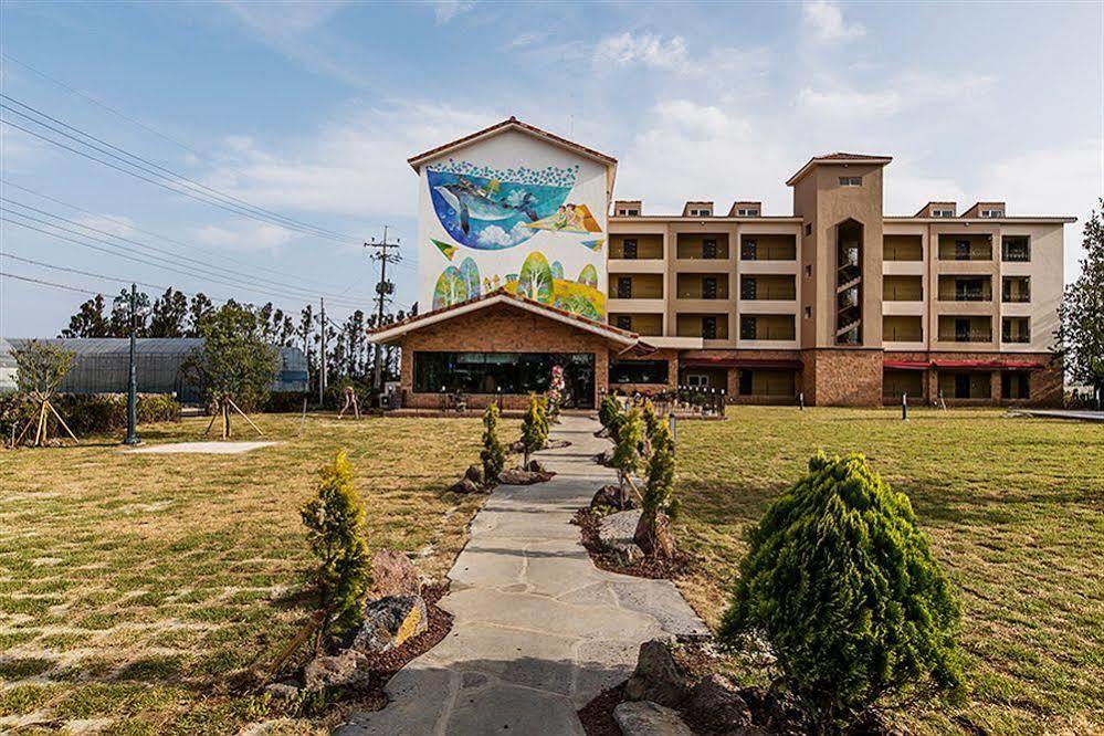 Famille Spa Resort Согвіпо Екстер'єр фото